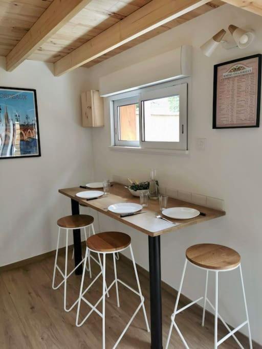 Chalet Cosy Secteur Calme Tram A 120 M Gare Aeroport Cenon Zewnętrze zdjęcie